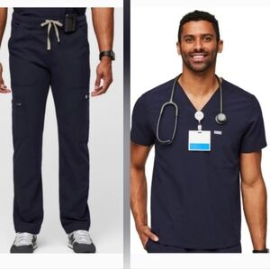 Figs Set of Navy Cairo Cargo Scrub Pants & Leon Top Size XL